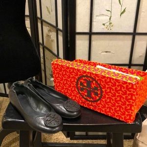 Tory Burch flats - black leather